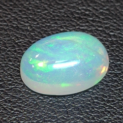 2.06ct Opale ovale 11.24 x 8.47 mm