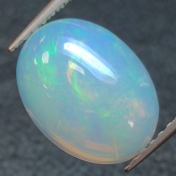 2.06ct Ópalo talla oval 11.24 x 8.47 mm