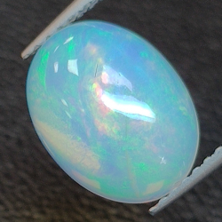 2.06ct Ópalo talla oval 11.24 x 8.47 mm