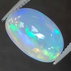 2.16ct Ópalo talla oval 11.03 x 7.91 mm