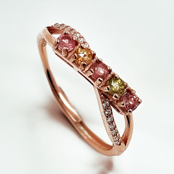 Ring mit Turmalin und Zirkonia aus 925er Sterlingsilber rosévergoldet