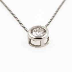 925 Sterling versilbertes Moissanit Lichtpunkt