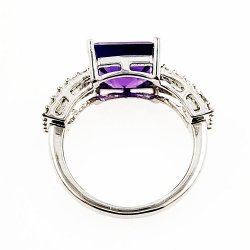 Anillo de Plata 925 bañado en rodio con Amatista y Zircón