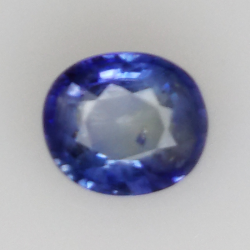 1,00 ct Saphir im Ovalschliff 6,3x5,4 mm