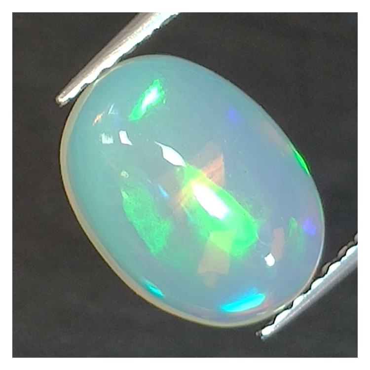 1,71ct Ópalo talla oval 10,4x7,7 mm