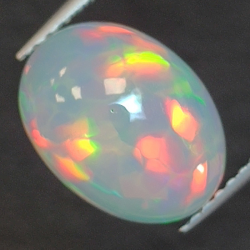 2,69ct Oval cut opal 11,5x8,6 mm