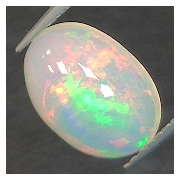 1,53ct Ópalo talla oval 9,7x7,03mm