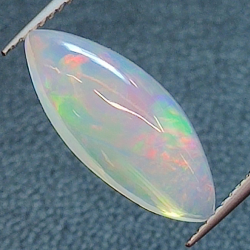 2,57ct Ópalo talla marquís 17,4x7,5 mm