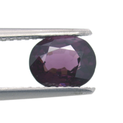 1,30 ct Spinel Oval Cut