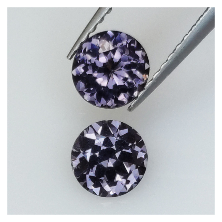 1,30ct Spinell rund Größe 5,3-5,5mm