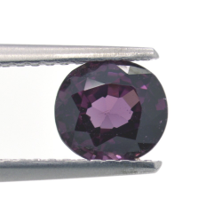 1,37 ct Spinel in Faccettato Ovale