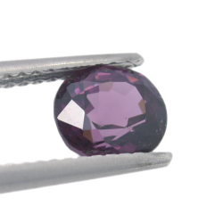 1,37 ct Spinel in Faccettato Ovale