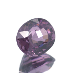 1,40 ct Spinel Oval Cut