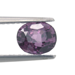 1,40 ct Spinel Oval Cut