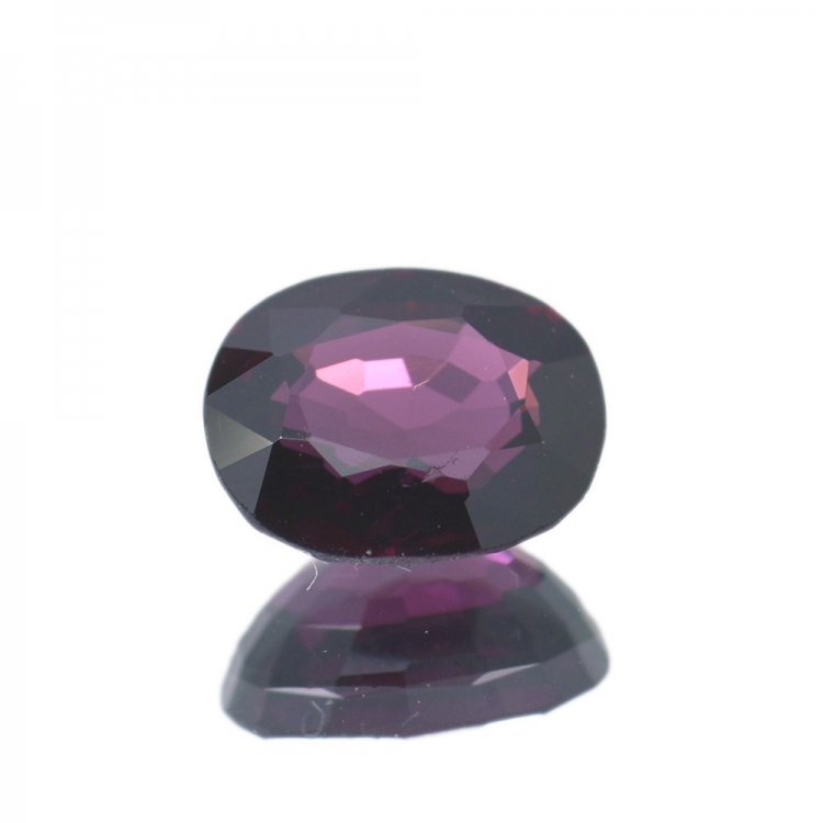 1,68 ct Spinell Oval Schnitt