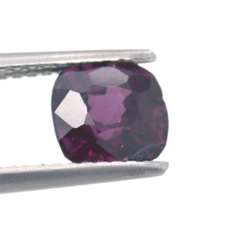 1,53 ct  Spinel in Faccettato Cuscino