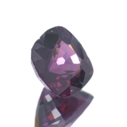 1,53 ct  Spinel Cushion Cut