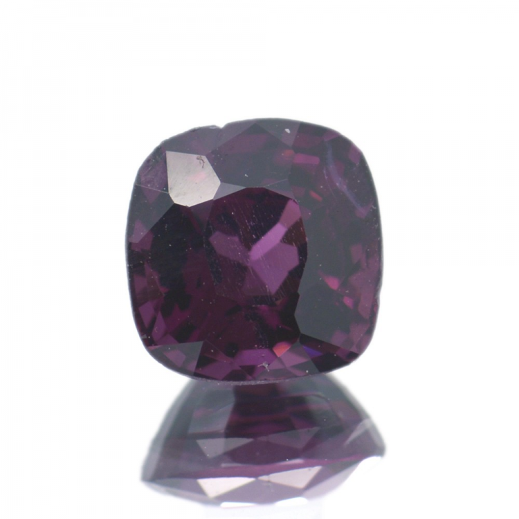 1,53 ct  Espinela Talla Cojín