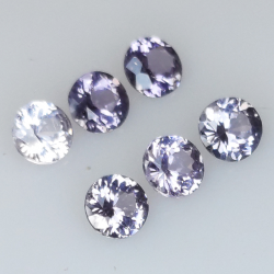 1,57ct Spinello rotondo misura 3,9-4,0mm