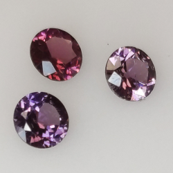 1,27ct Espinela Talla Redonda 4,7-4,8mm