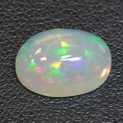 2,67ct Oval cut opal 11,3x8,5 mm