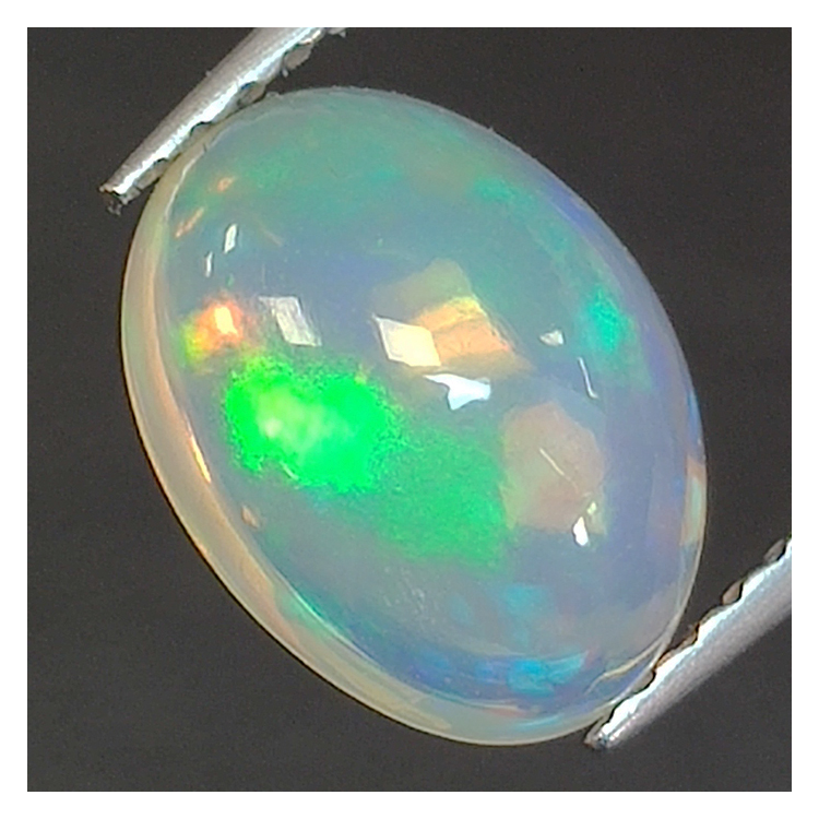 1,39ct Ópalo talla oval 9,4x7,2 mm