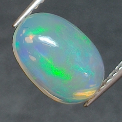 1,20ct Ópalo talla oval 9,7x6,6 mm