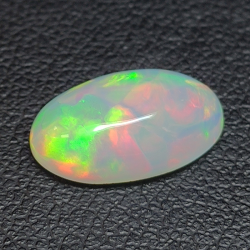 2,12ct Ópalo talla oval 12,9x7,7 mm