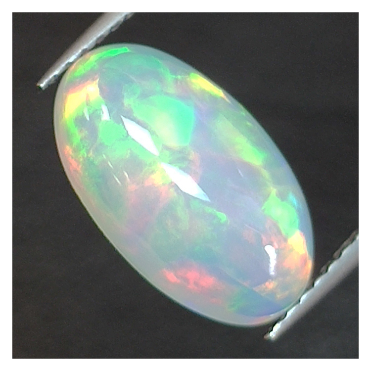 2,12ct Opal im Ovalschliff 12,9x7,7 mm