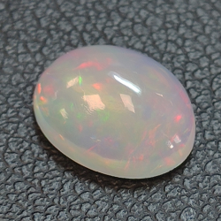 1,63ct Opale ovale 10,2x7,7 mm
