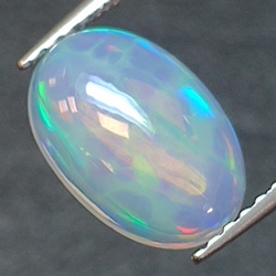 1,12ct Oval cut opal 10,2x7,03 mm