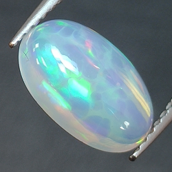 1,12ct Opal im Ovalschliff 10,2x7,03 mm