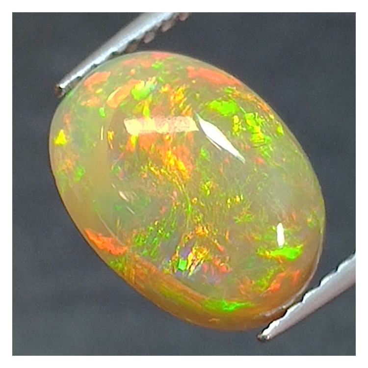 1,95ct Oval cut opal 10,4x7,4 mm
