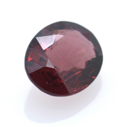 2,52 ct Rhodolite Oval Cut