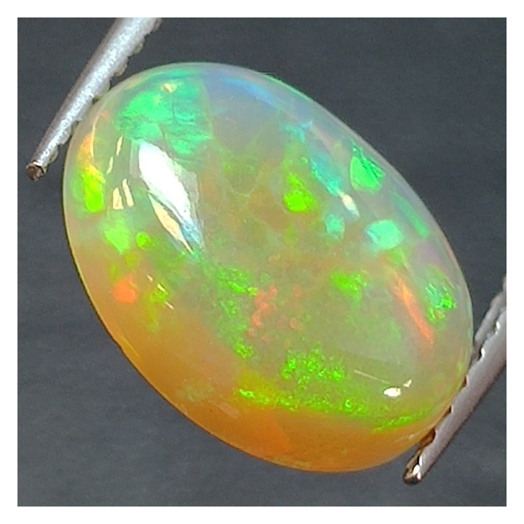 2,07ct Ópalo talla oval 11,2x8,3 mm