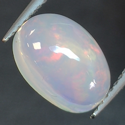 1,63ct Oval cut opal 9,7x7,1 mm