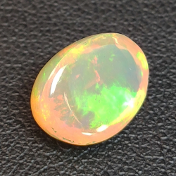 2,75ct Opale ovale 11,3x8,5 mm