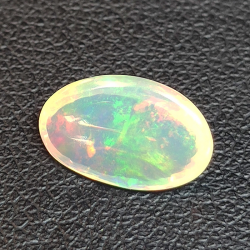 1,57ct Oval cut opal 11,8x7,3 mm