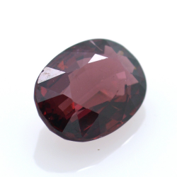 2,74ct Rodolita Talla Ovalada