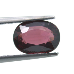 2,74ct Rodolita Talla Ovalada