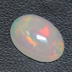 2,12ct Oval cut opal 11,4x8,4 mm