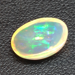 1,59ct Ópalo talla oval 10,7x7,7 mm