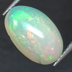 2,20ct Ópalo talla oval 12,04x7,9 mm