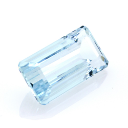 13,64 ct. Aguamarina Talla Esmeralda