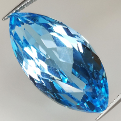 20.00ct Topaze bleue taille marquise 22.80x11.40mm