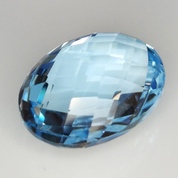 18.42ct Topacio Azul talla doble damero 18.41x14.05mm