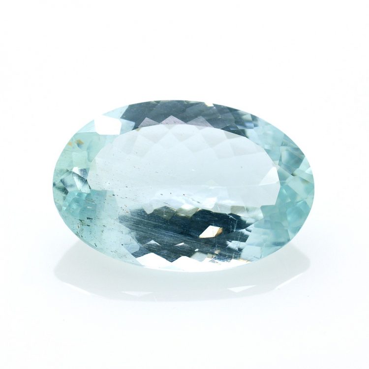 10,56 ct. Aguamarina Talla Esmeralda