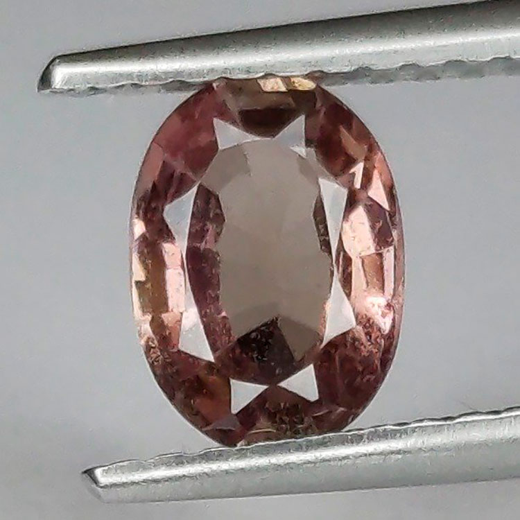 0.91 ct Padparadscha Sapphire Oval size 7.03 x 5.10 x 3.13 mm