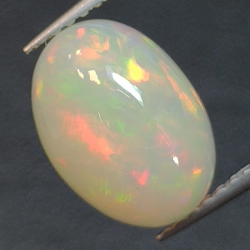 1,73ct Opale taglio ovale 10,4x8,1 mm