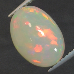 1,73ct Opale taglio ovale 10,4x8,1 mm